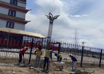 Уборка территории нового буддийского храма «Тубтен Шедруб Линг»